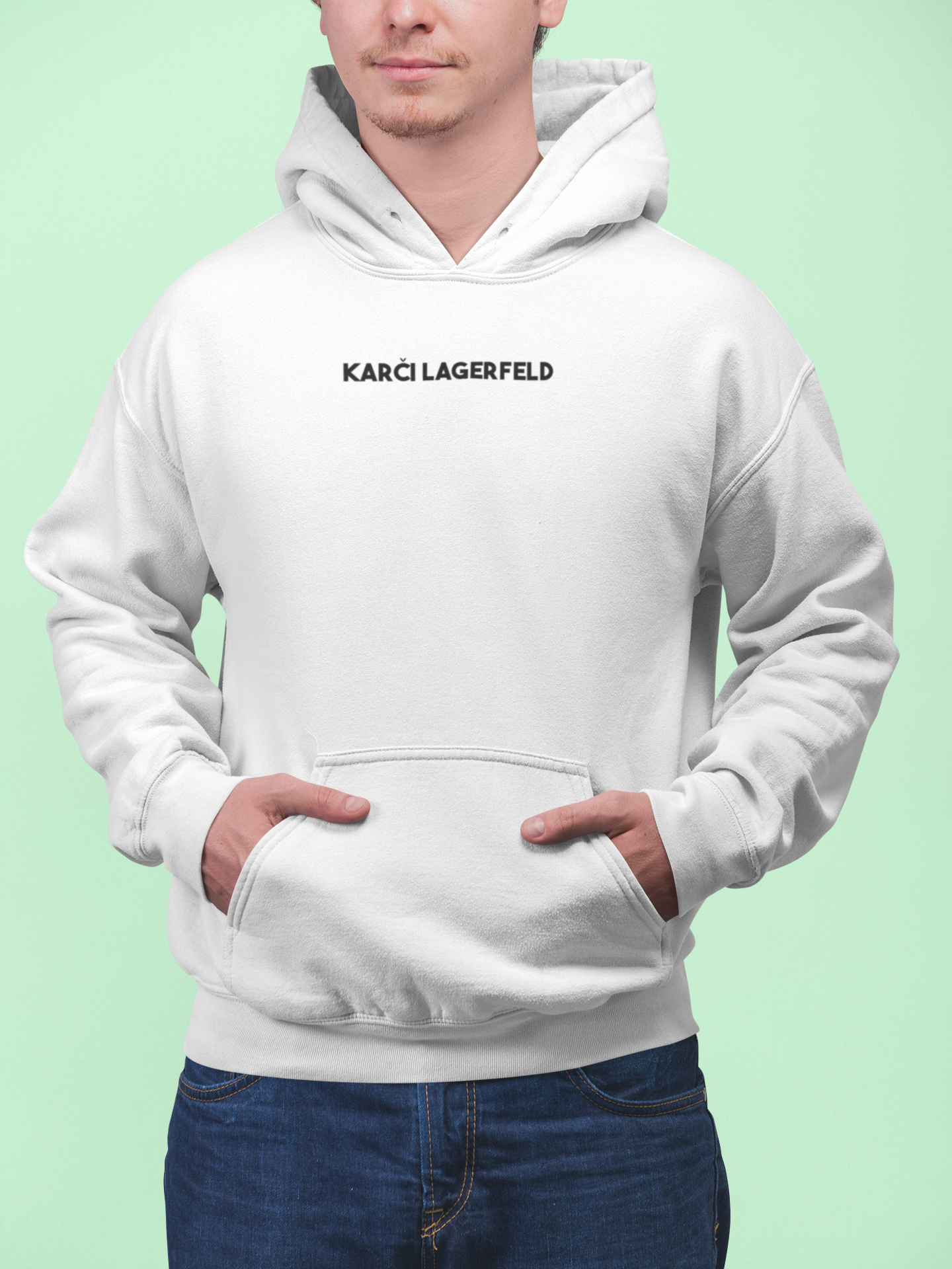 Mikina s nápisom "Karči Lagerfield"