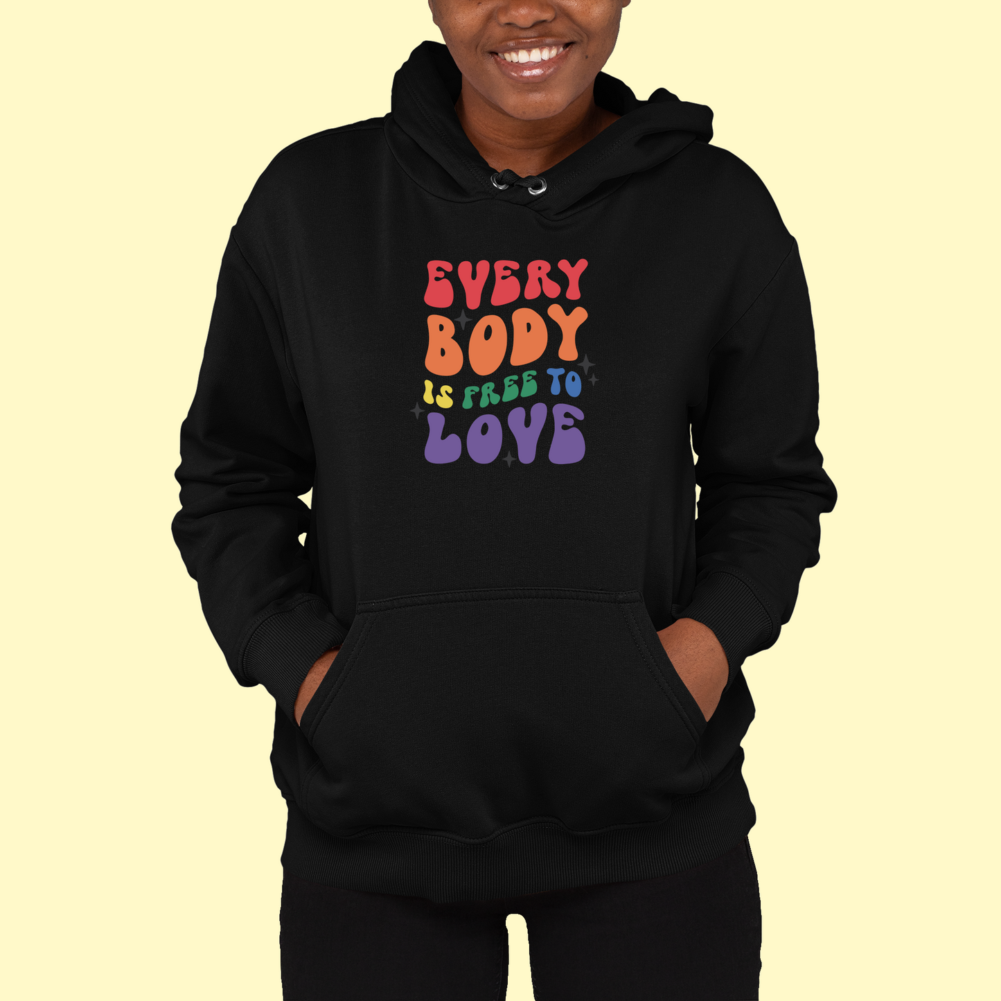 Mikina "Everybody is free to love"