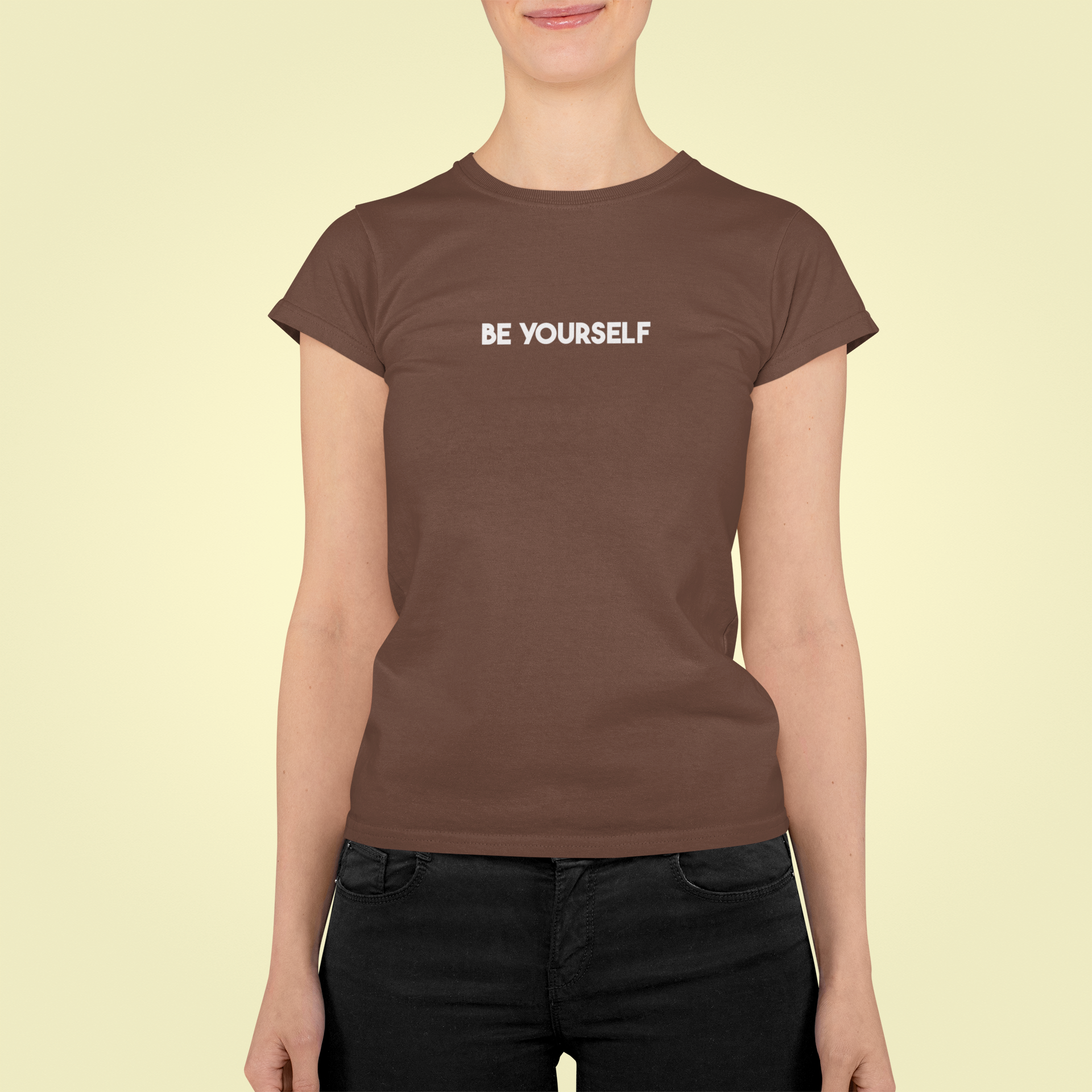 Tričko s nápisom "Be yourself" - Bombové