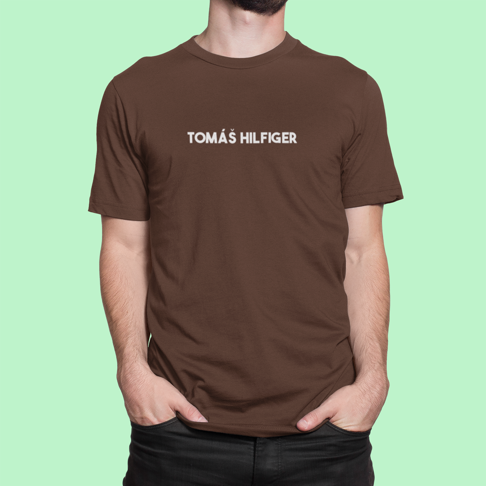 Tričko s nápisom "Tomáš Hilfiger" - Bombové