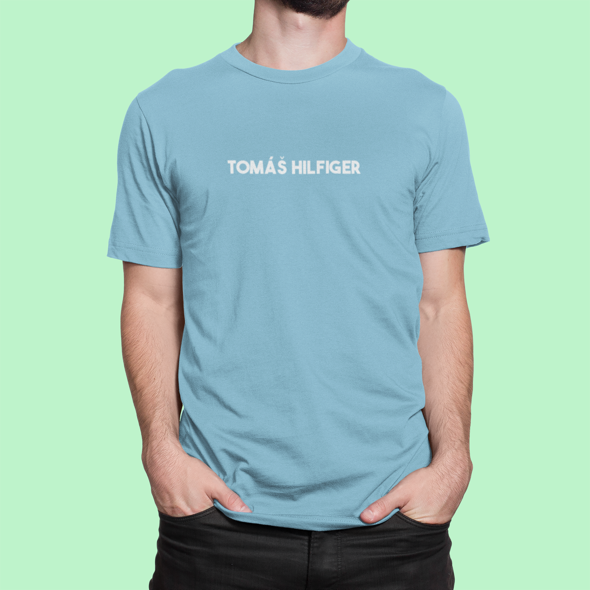 Tričko s nápisom "Tomáš Hilfiger" - Bombové