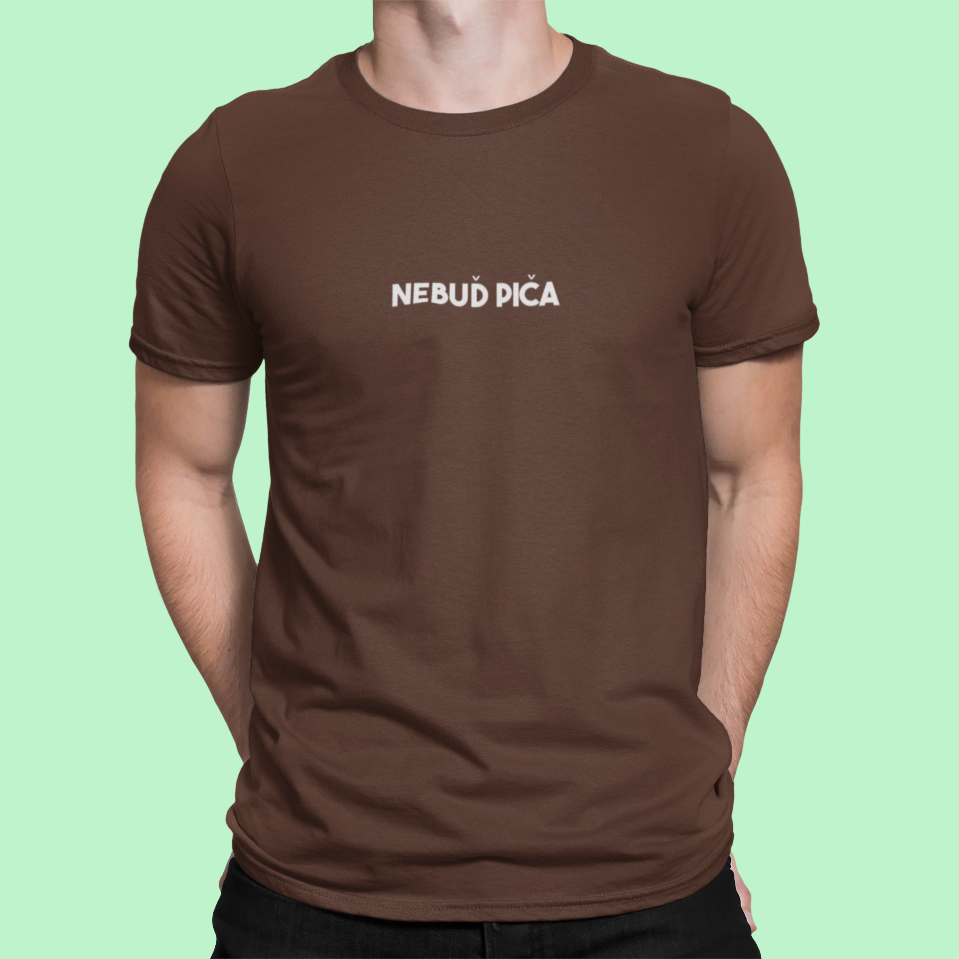 Tričko s nápisom "Nebuď piča" - Bombové