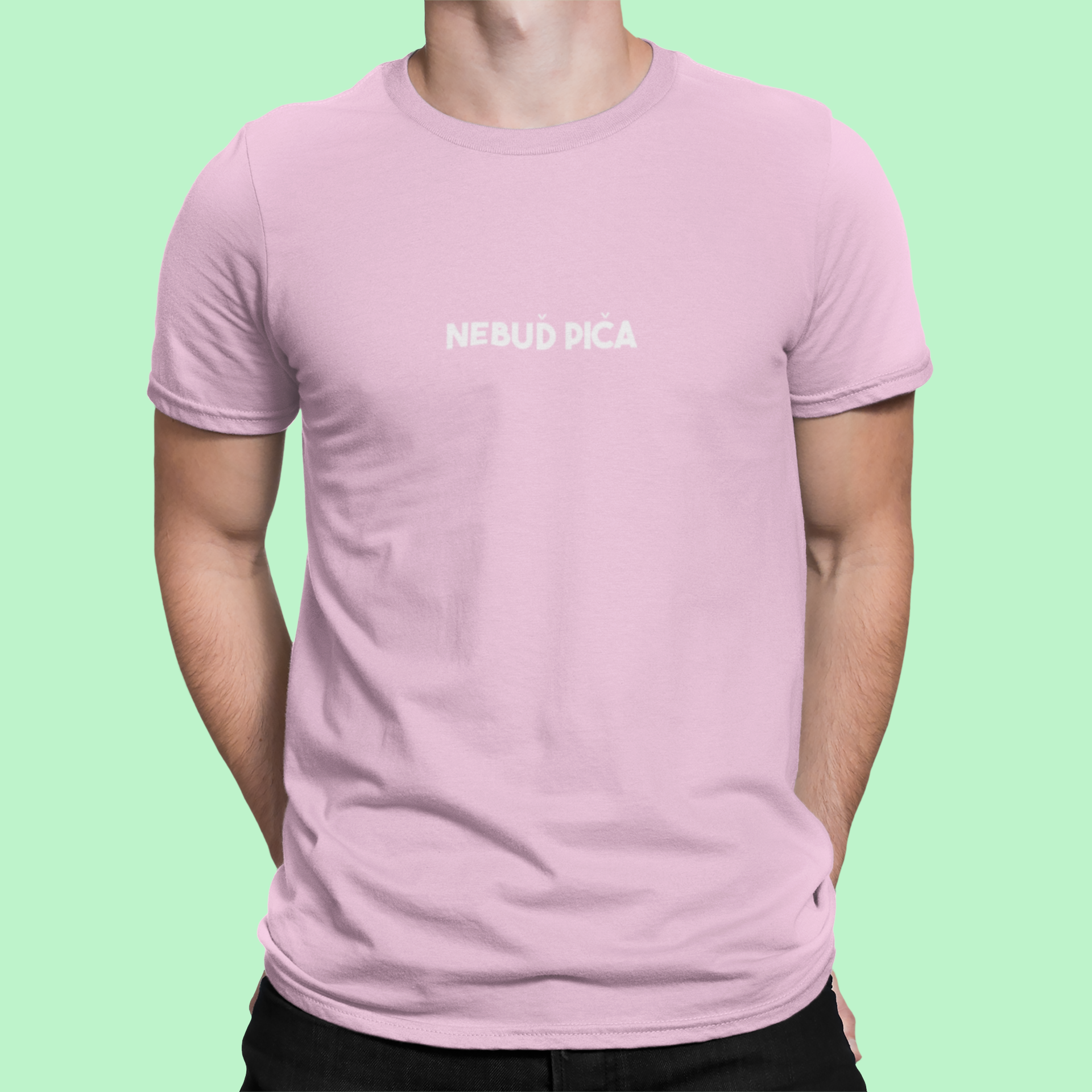 Tričko s nápisom "Nebuď piča" - Bombové